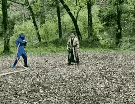 电视剧中的不忍直视,为什么电视剧拍戏只有上半身