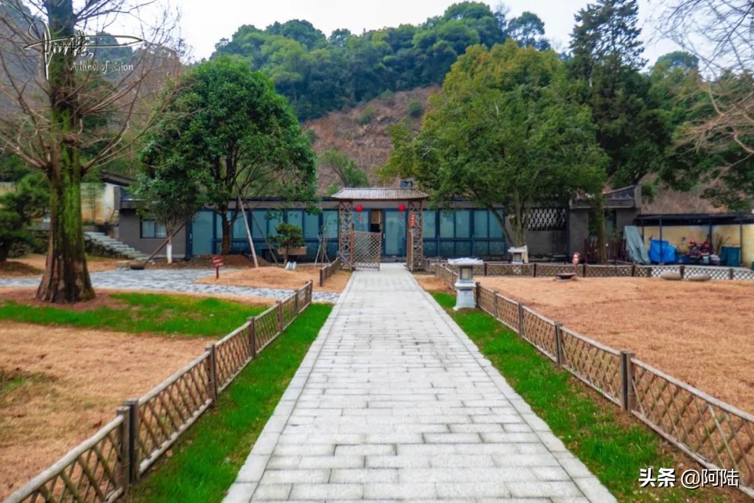 皋亭山景区有庙吗,皋亭山风景区是如何建成的