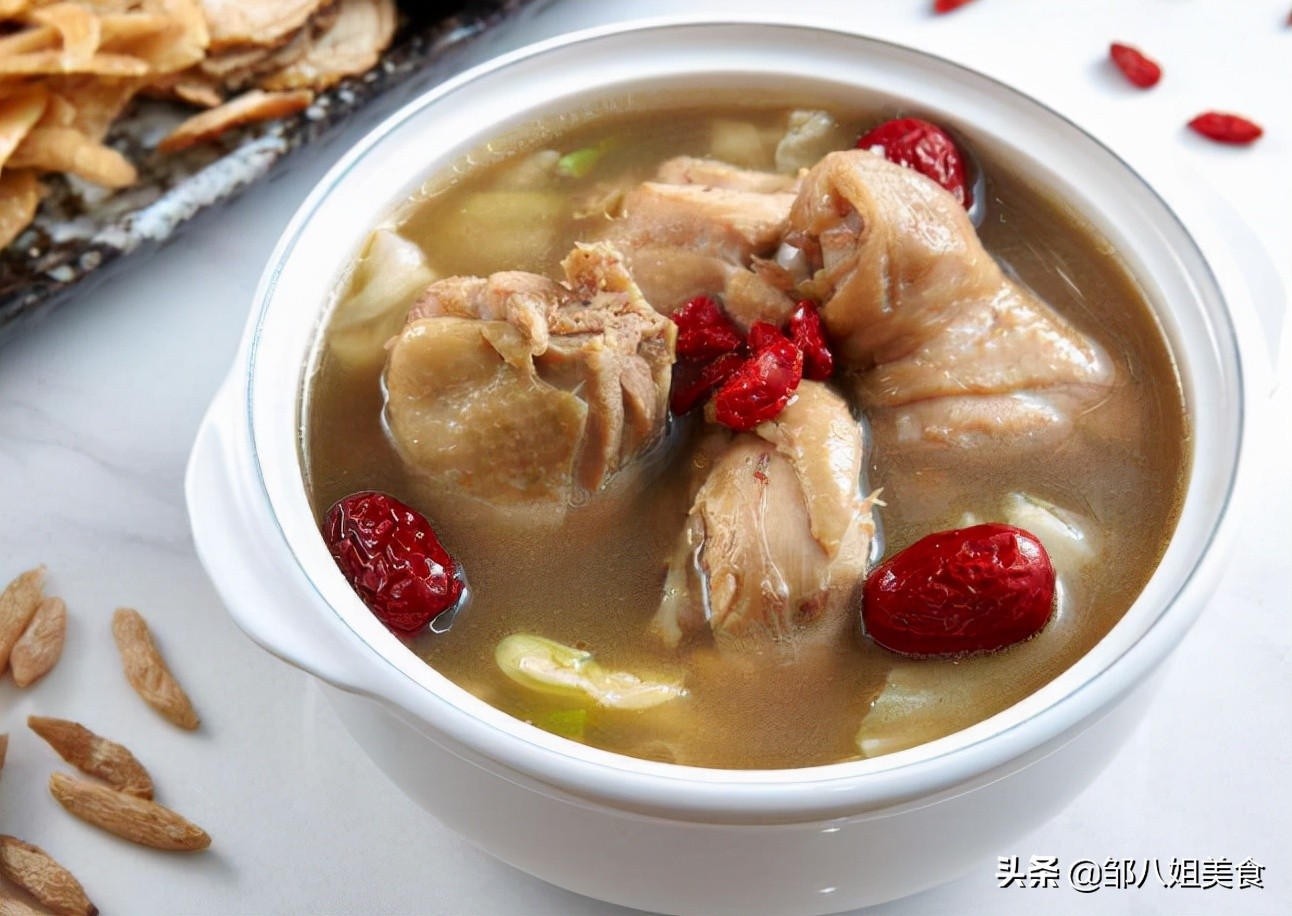 炖鸡汤放什么料怎么炖才好喝,炖鸡汤怎么炖才好喝放什么