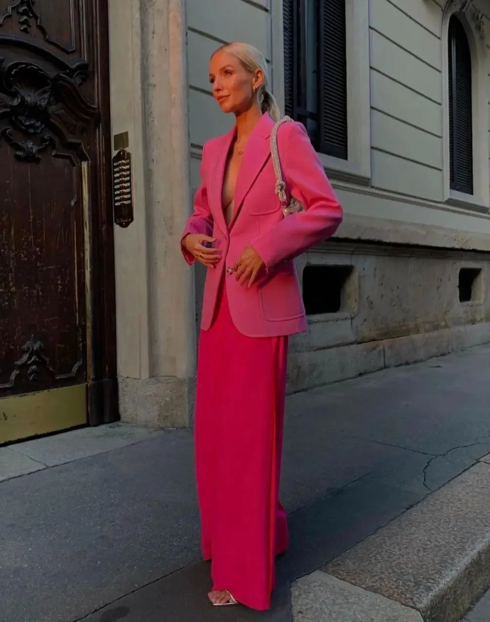 怎么学会穿搭色彩搭配技巧,穿搭怎么穿出高级感浅色系