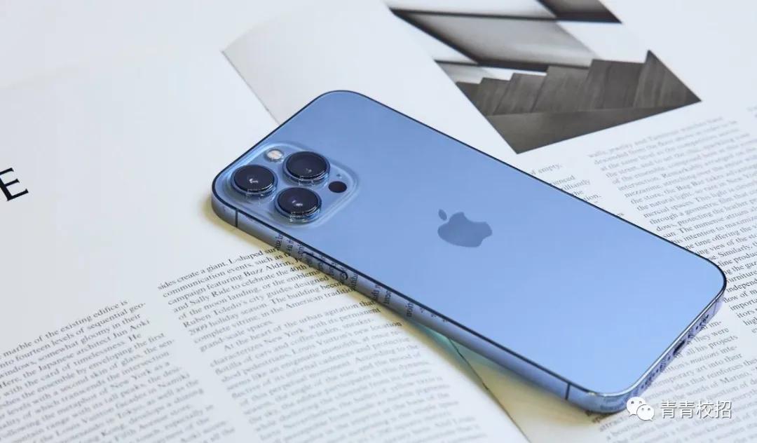 富士康校招待遇怎么样,富士康为什么校招比社招底薪高