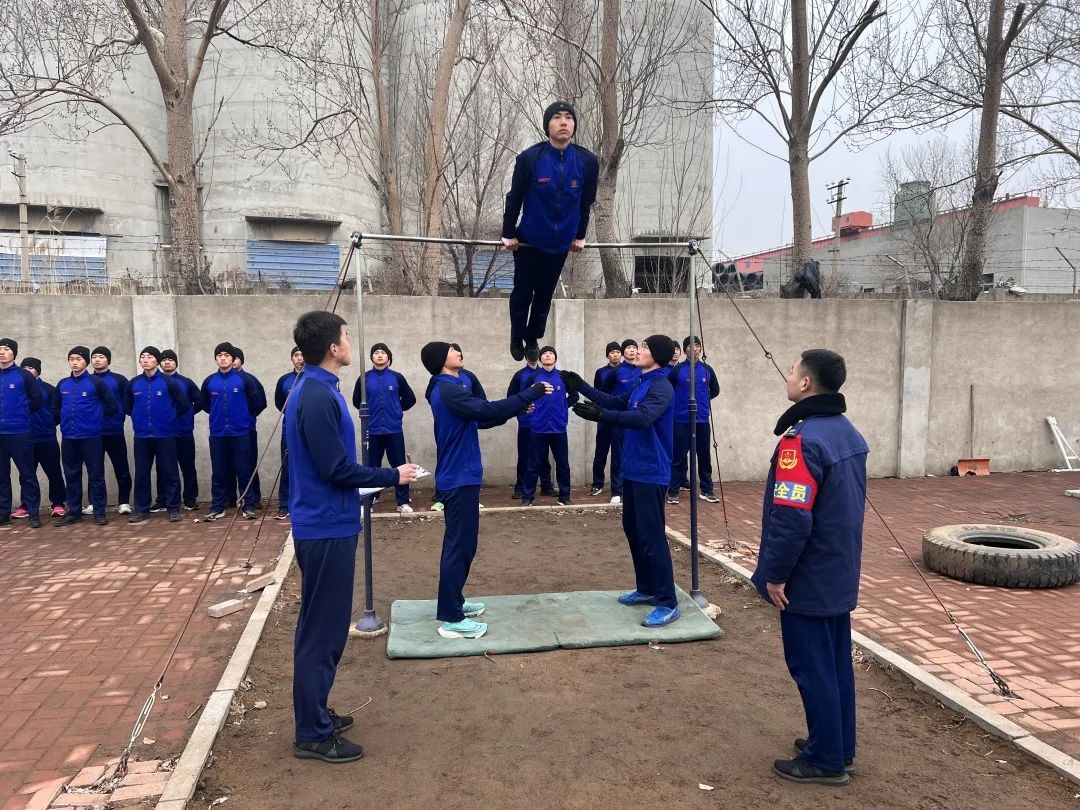 新蓝出征消防员,新消防员总队集训