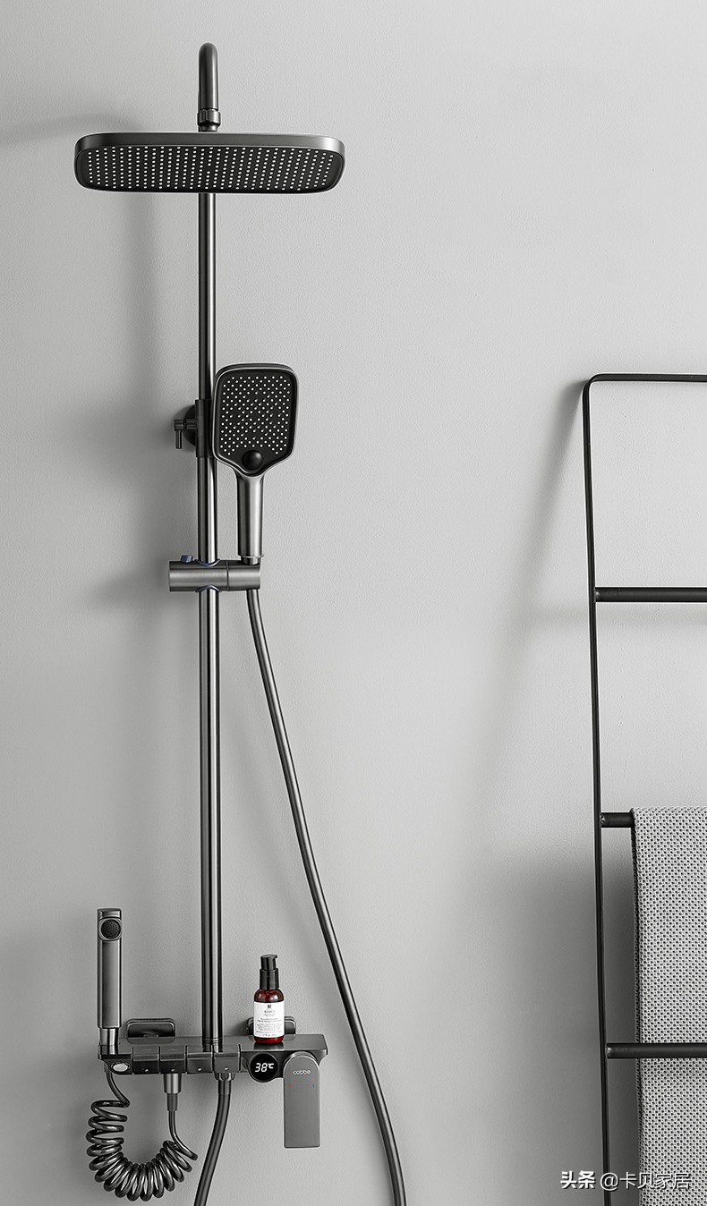 钢琴和柜子结合,钢琴键花洒是什么样的