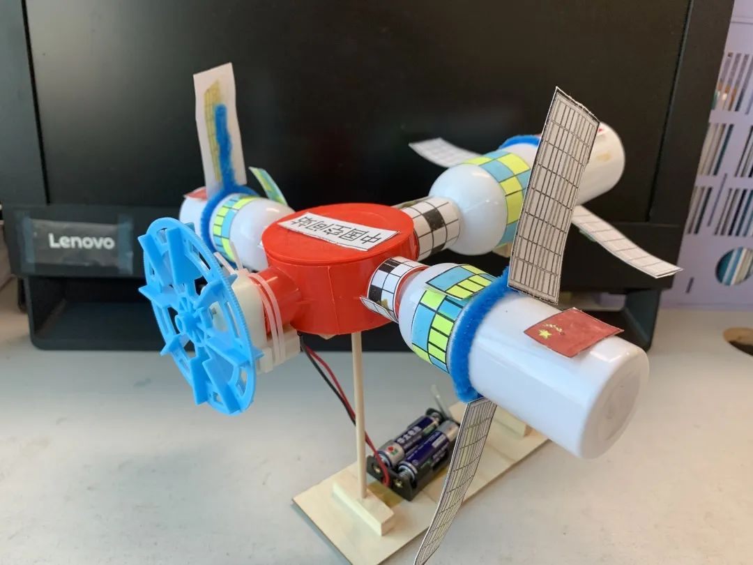 城阳区第二实验小学第六届科普创作大赛——成果展示（三）