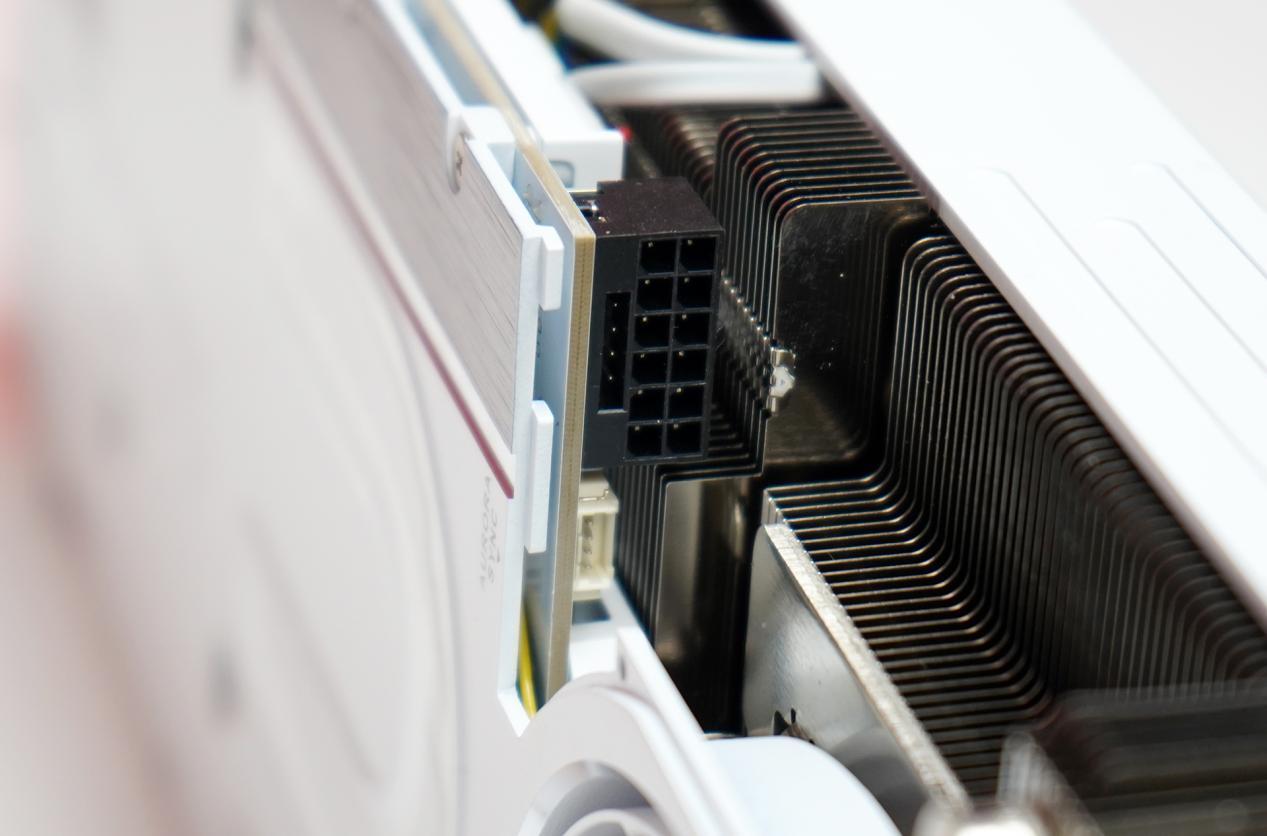 rtx4090显卡影驰,影驰20周年4090碳纤维