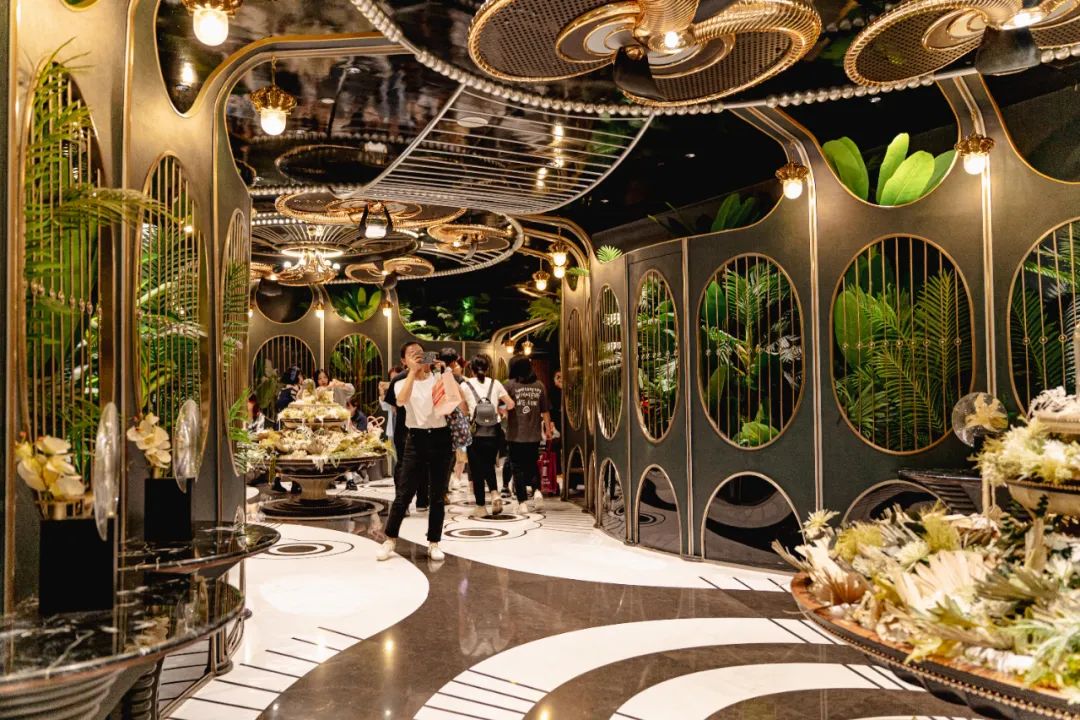 南京哪里好玩晚上本地人去的,南京本地人才知道的好玩的