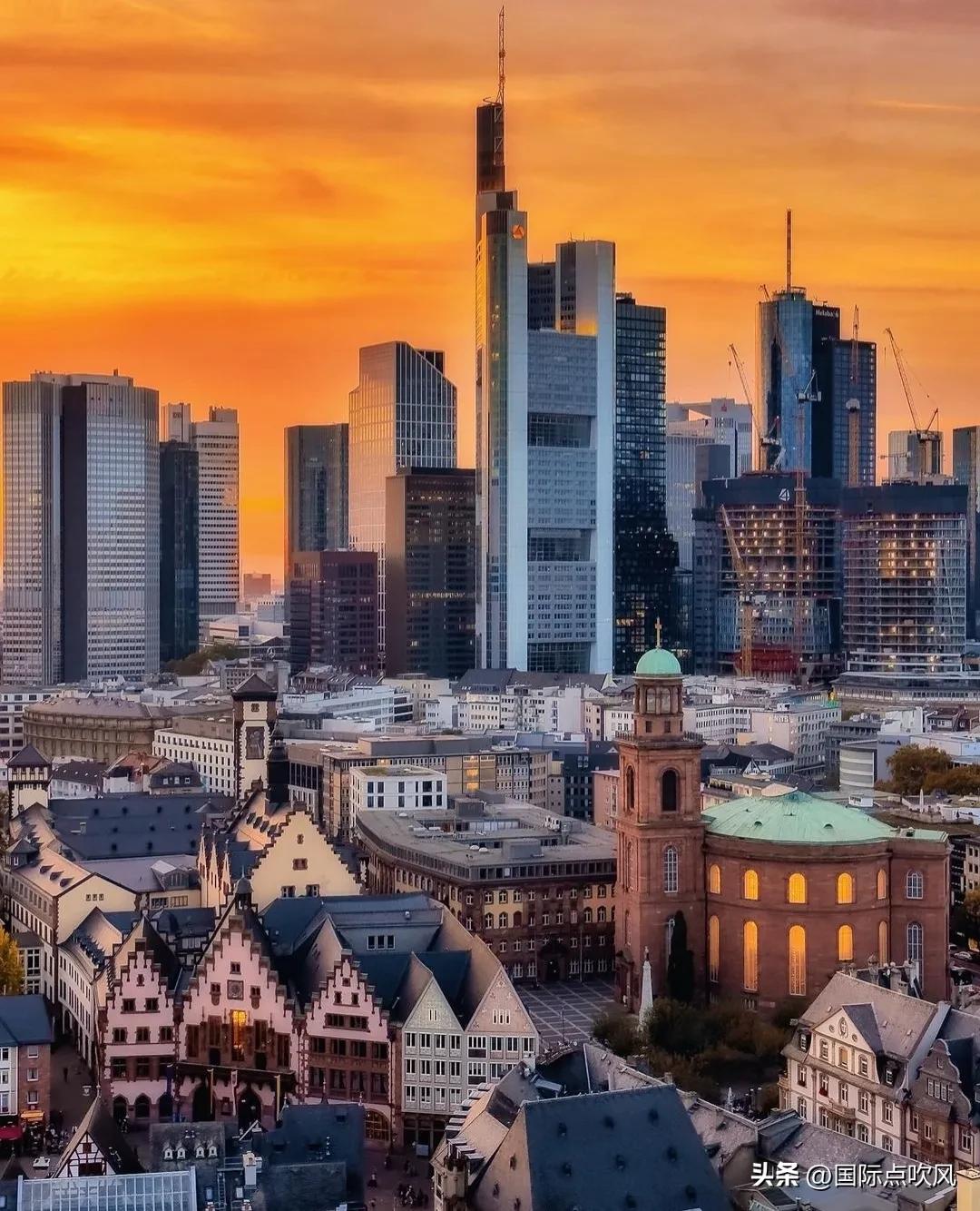 德国战败后为什么崛起这么快,德国战败后为什么又崛起了