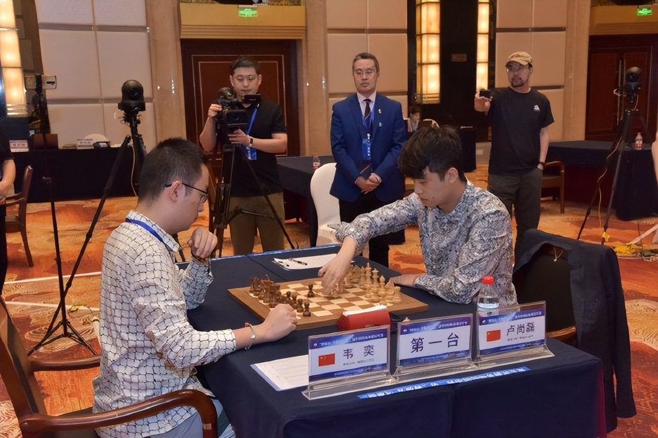 韦奕获男子个人赛冠军,韦奕夺冠