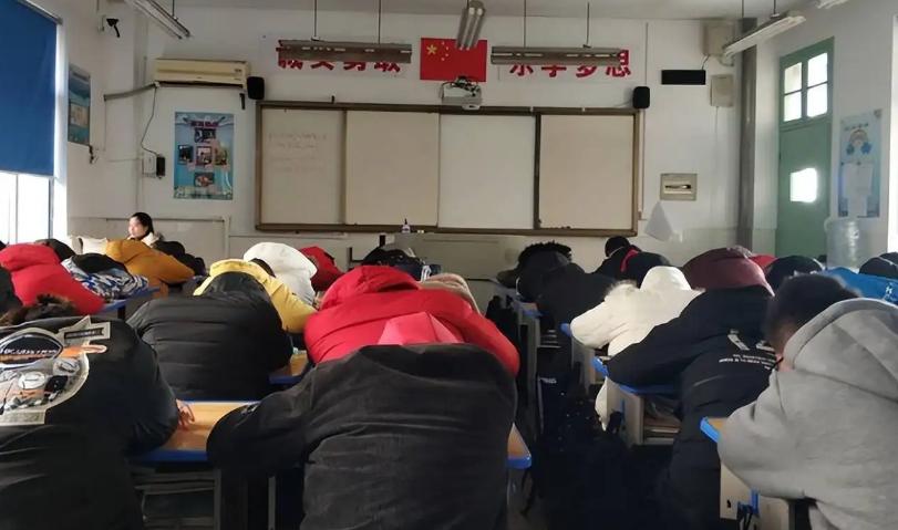 为什么说宁上烂高中也不读技校,为什么宁选烂高中不选技校