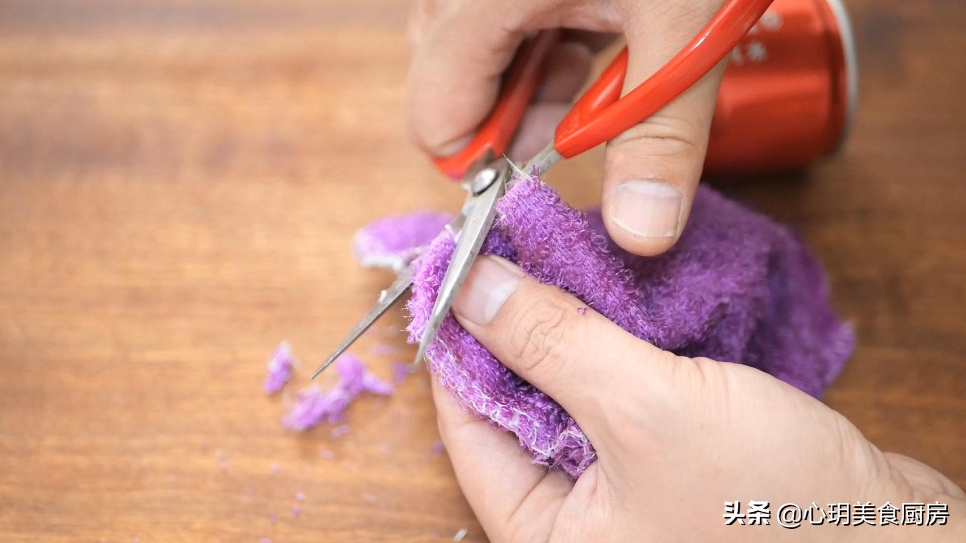 不管剪刀多钝简单一招立马变锋利,剪刀不锋利可以试试这种方法