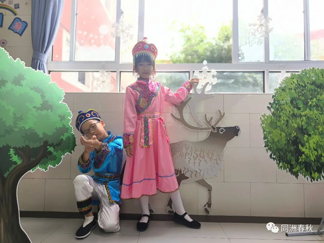 首届56个民族服饰创意大赛,五十六个民族服饰展介绍