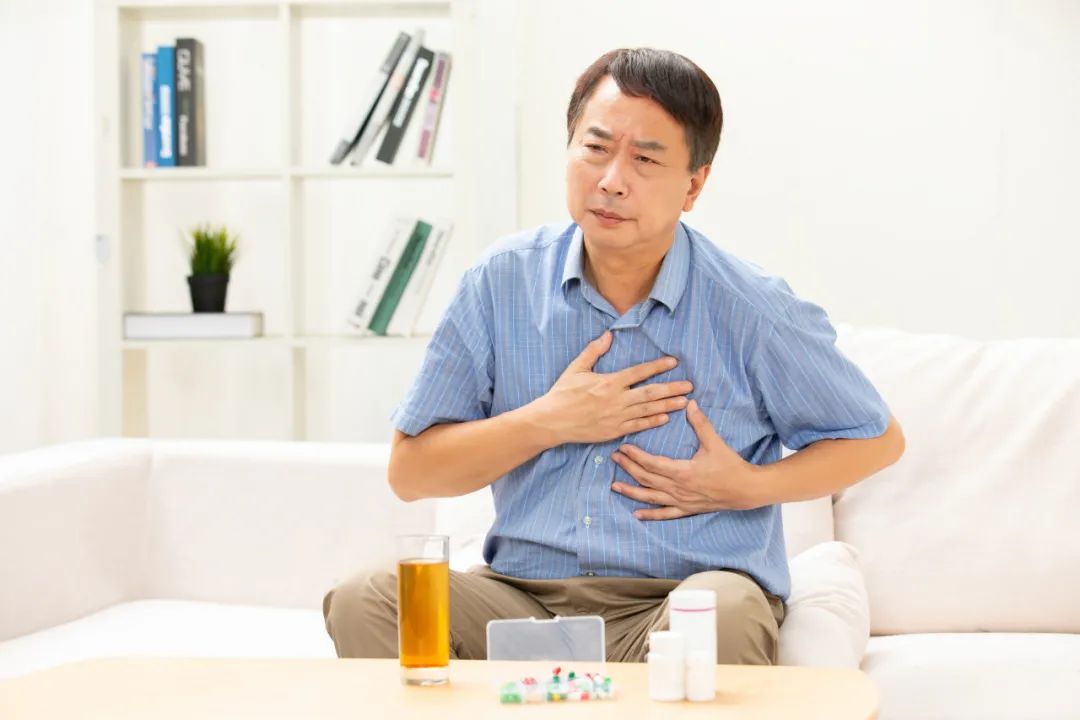 基于“阴病治阳”理论，探析针刺法治疗冠心病的作用