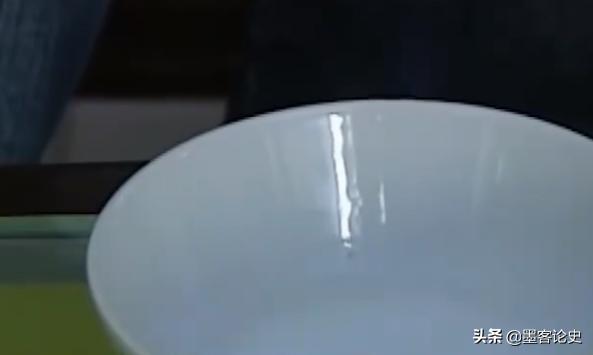 湖南23岁女孩千杯不醉喝酒如喝水,湖南女孩千杯不醉后续完整版