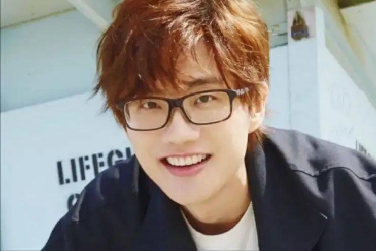 许嵩四大巨头歌曲,许嵩曾经火遍全国的网络歌手