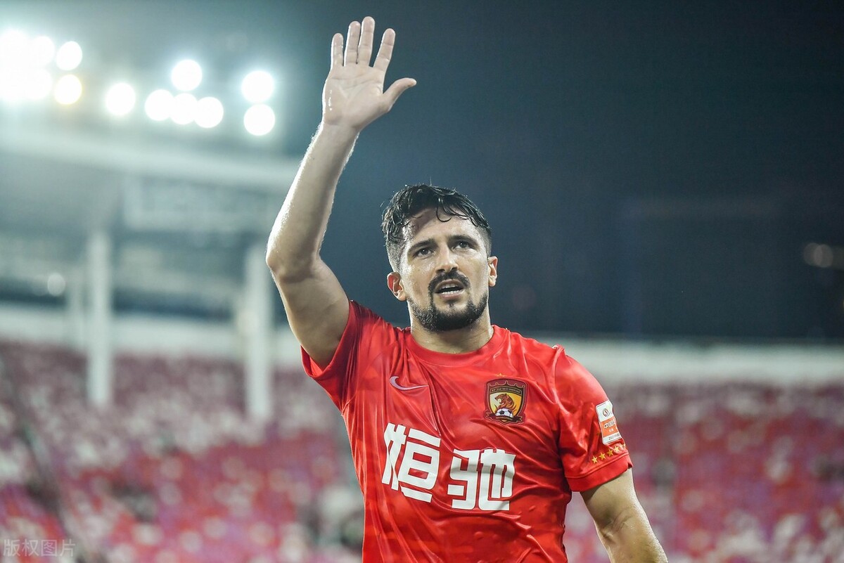 中国足球该不该走归化之路,中国足球有没有长远发展