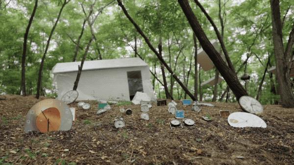 10年不接戏,他47岁靠配角走红,被赞“天才演技”!