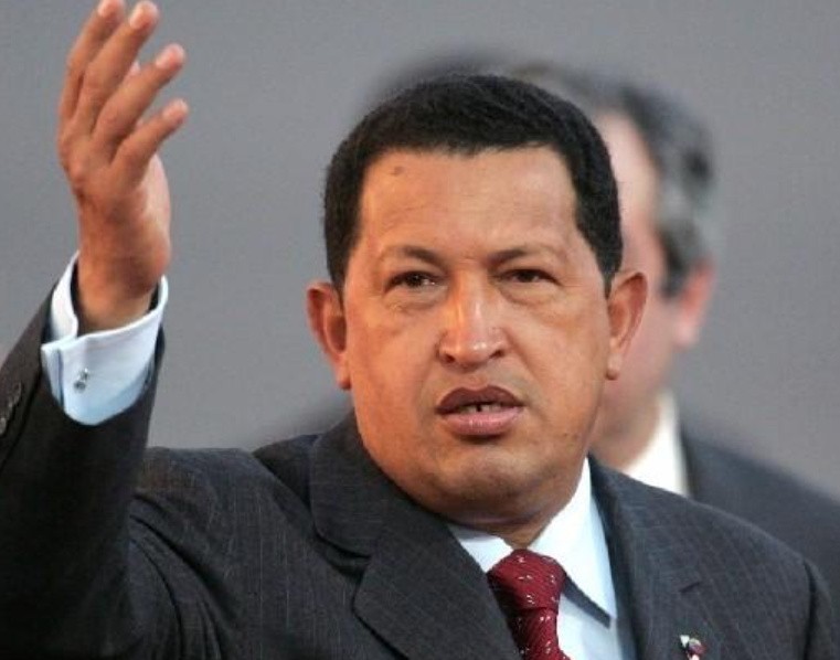 2006年，拳王泰森来华瞻仰毛主席遗容，坦言：在他面前，我很渺小