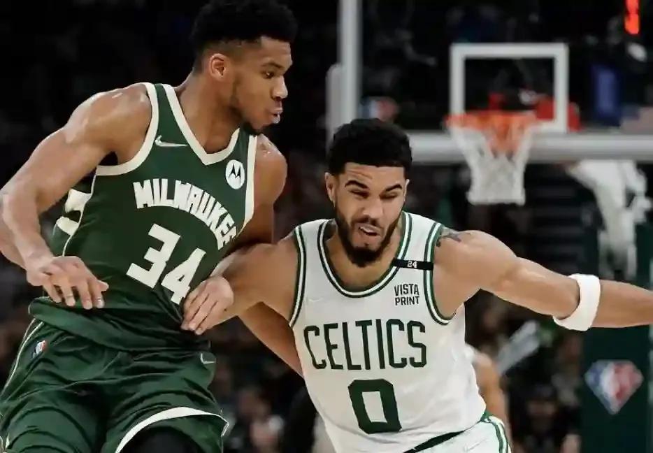 nba季前赛湖人将战勇士集锦,湖人勇士圣诞大战隆多