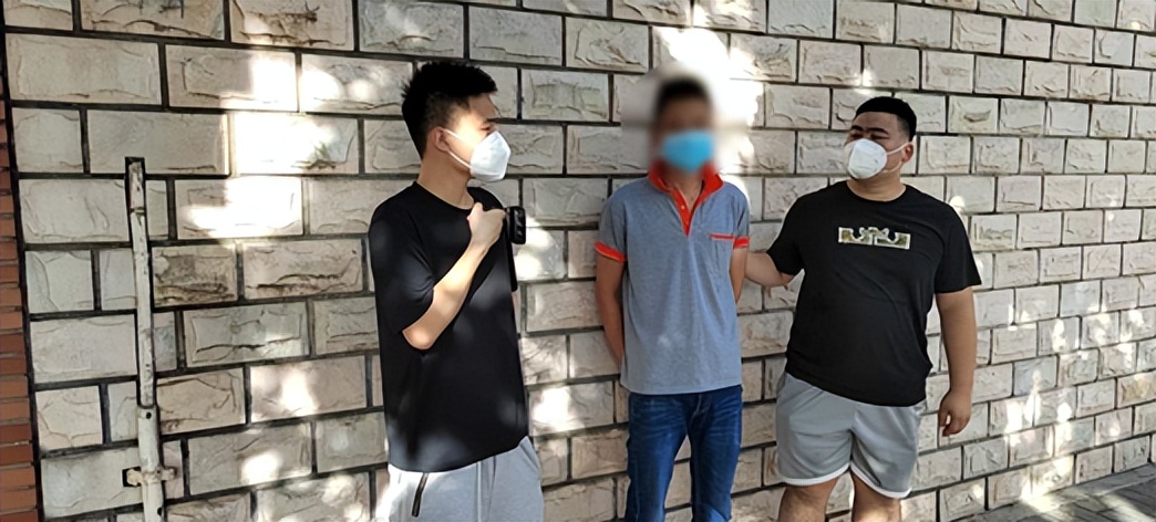 全国的搬家公司，有多少在持证抢劫？