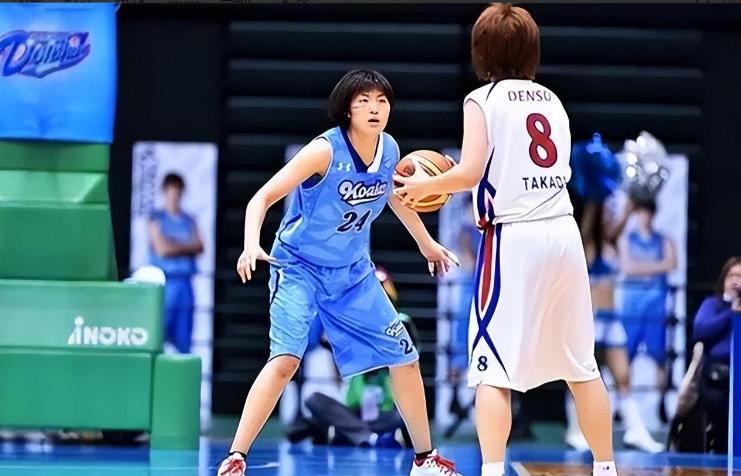 篮球王岑静祖籍哪里,日本女篮王岑静年薪