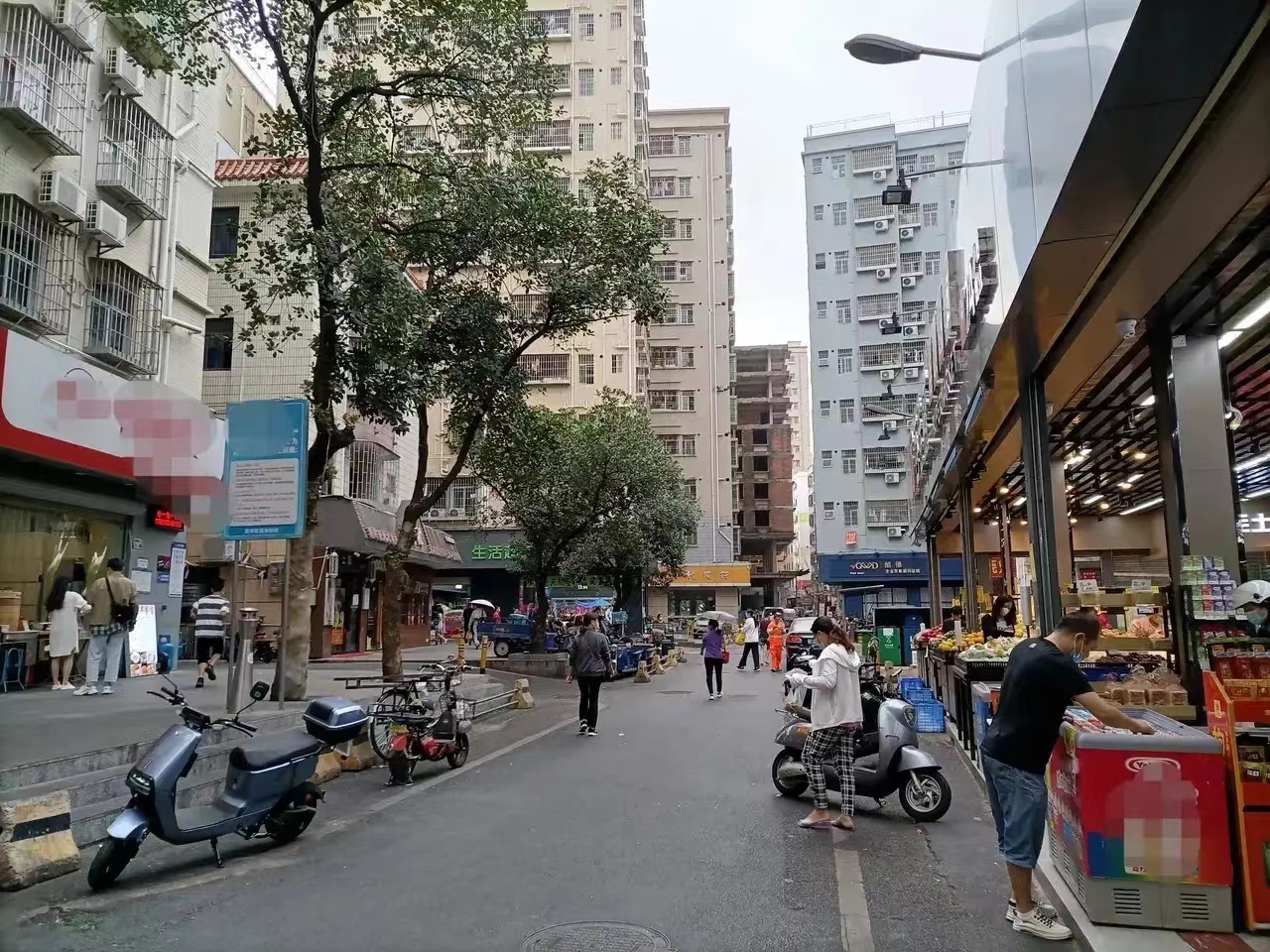 我，药店营业员，月入过万，发现里面有很多猫腻，给大家揭秘一下