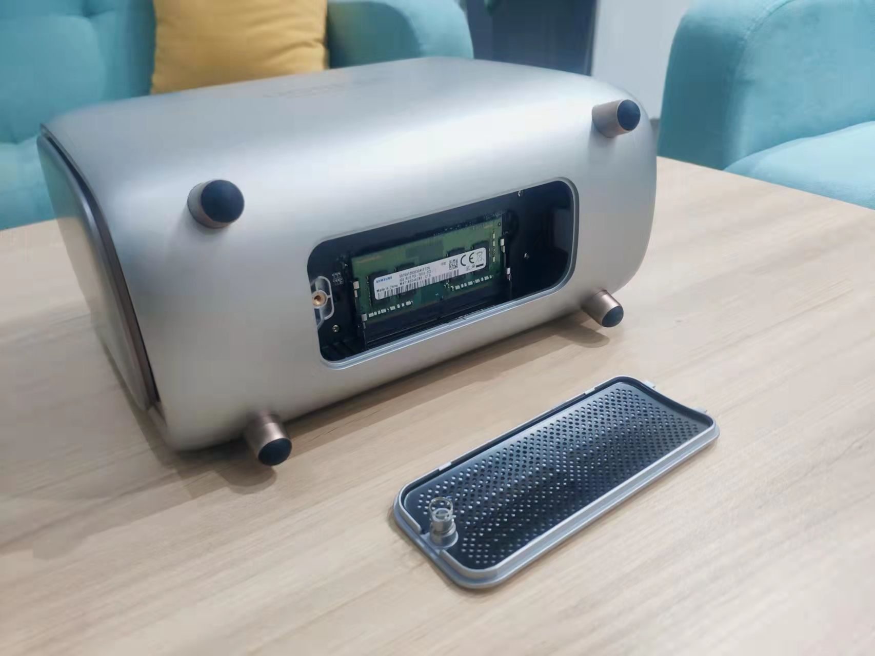 绿联私有云DH2600评测,绿联私有云dh2100和2600哪个好