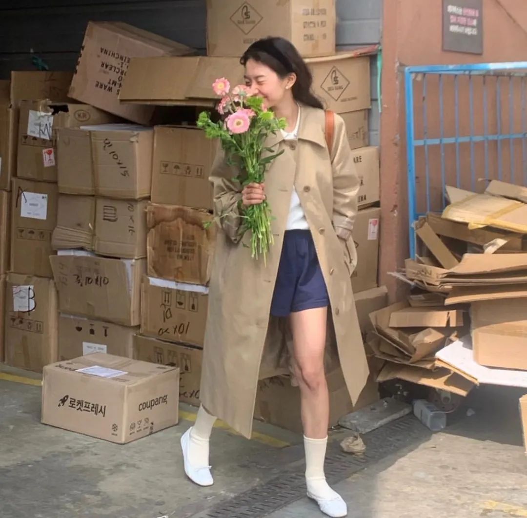 燕麦色搭配什么颜色好看,今年冬天流行燕麦色耐看又高级