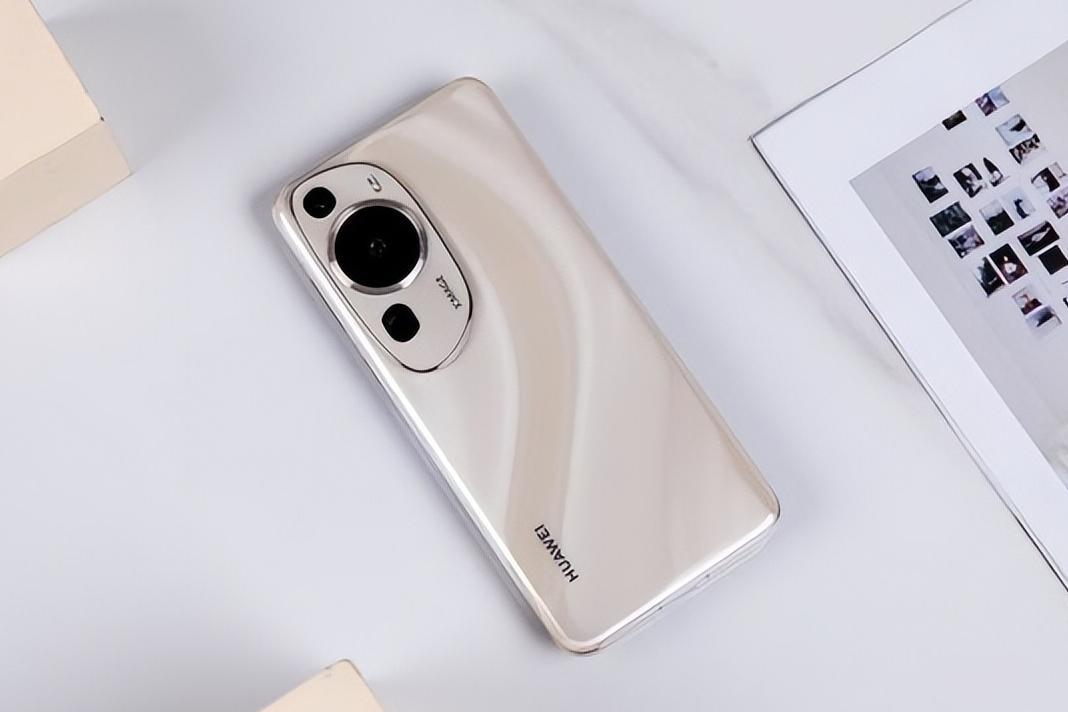 华为也加入价格战了！512GB+200倍变焦+5100mAh，官方直降千元