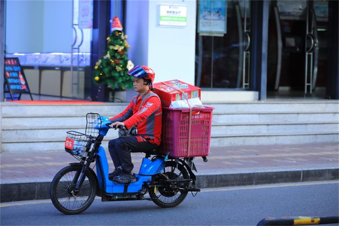 配电脑为什么不推荐去实体店,为什么配电脑不去电脑城
