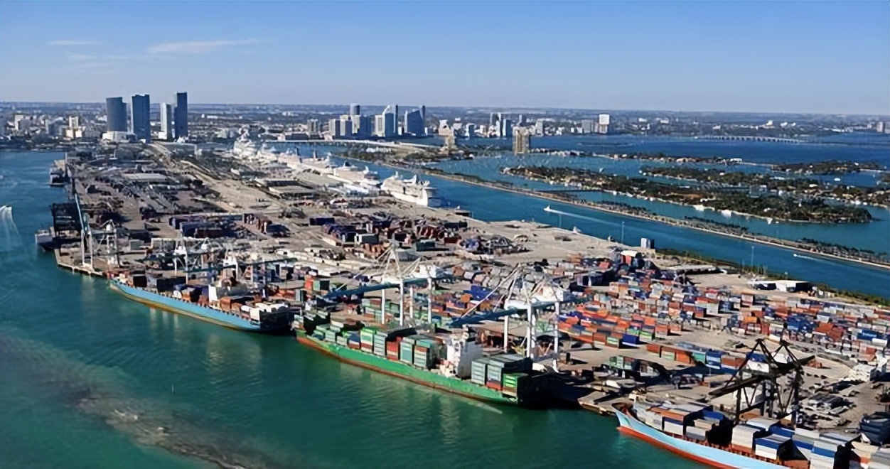 古巴三名女犯被押解回国,古巴15万囚犯