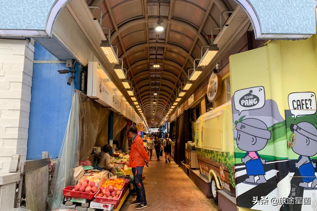 韩国|九月初的济州岛，时有风，偶有雨