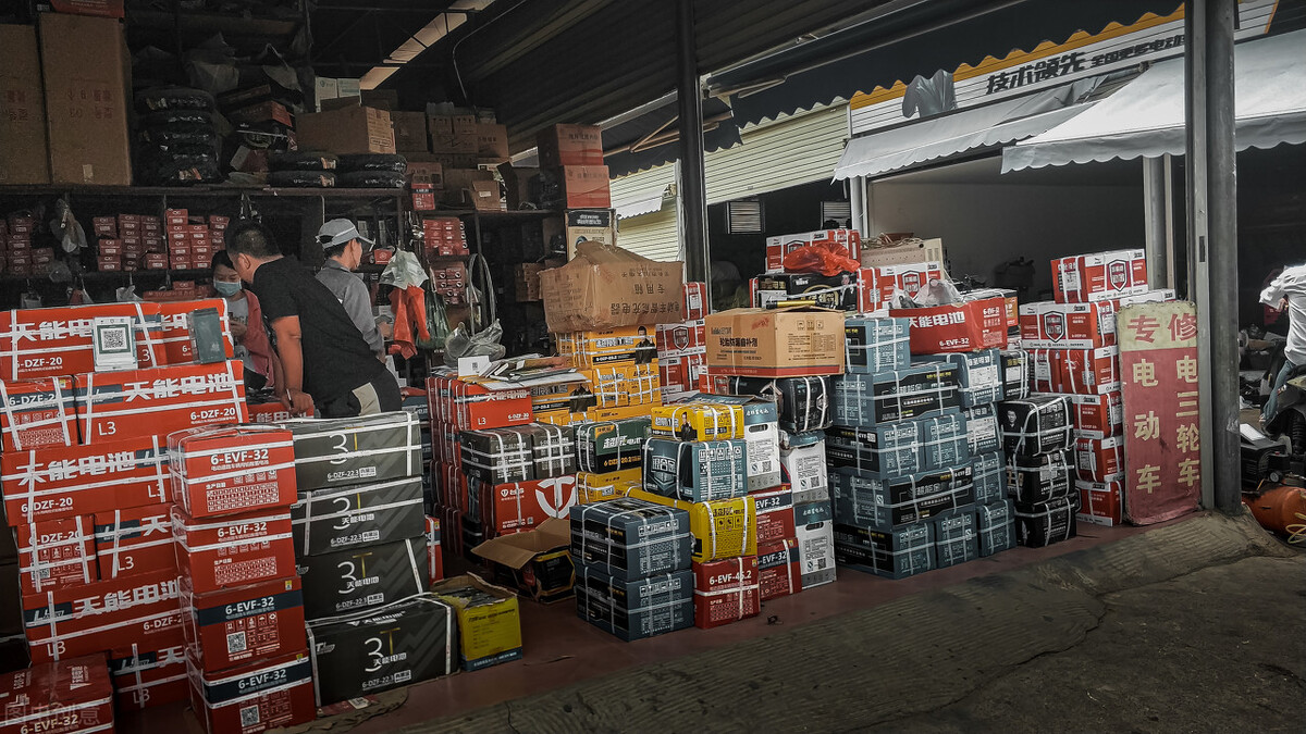 废旧电池回收是暴利吗,家庭作坊式回收废旧电池可行吗