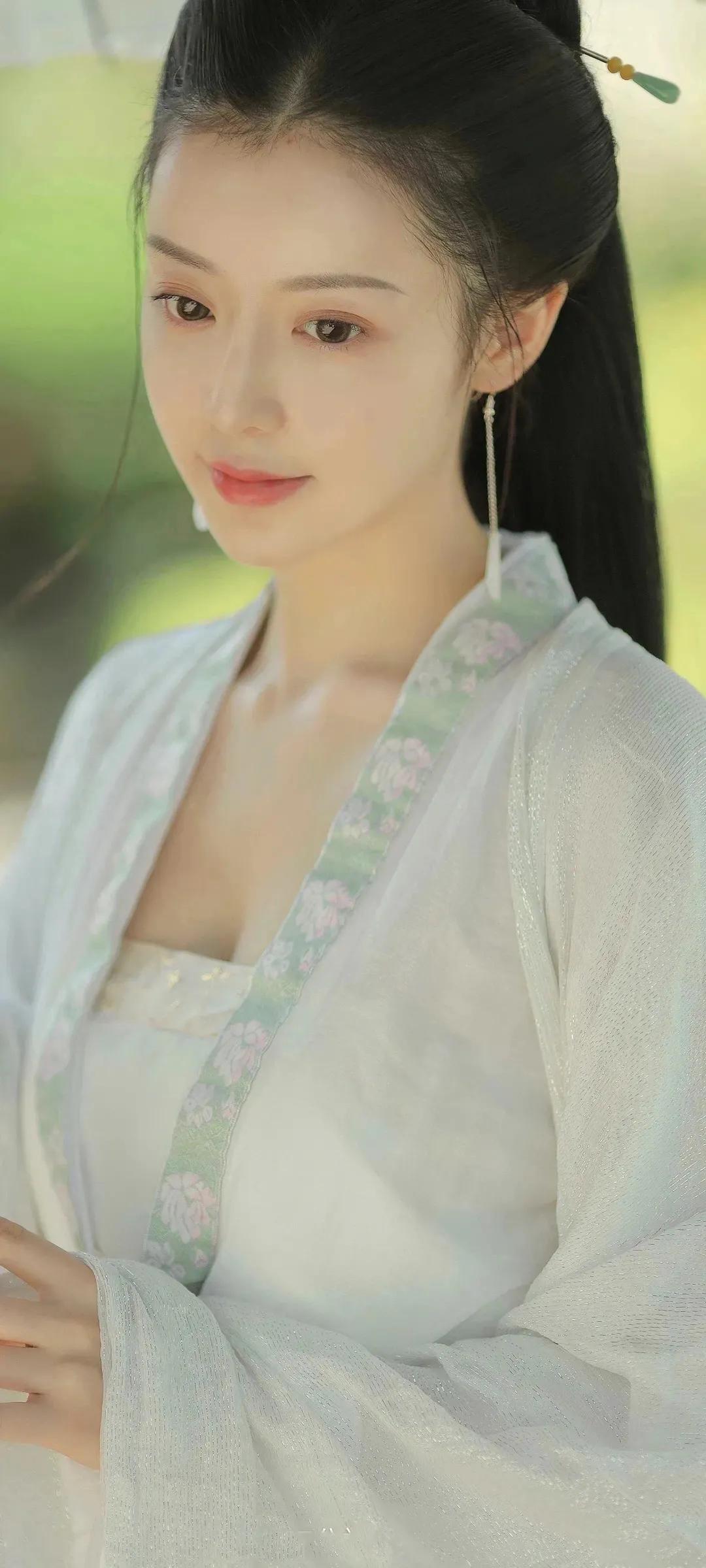 超清美女原图壁纸写真,美女明星写真全屏壁纸