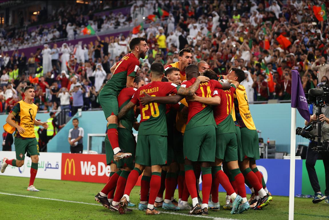 世界杯频频爆冷有没有资本进入,哪届世界杯的足球有芯片