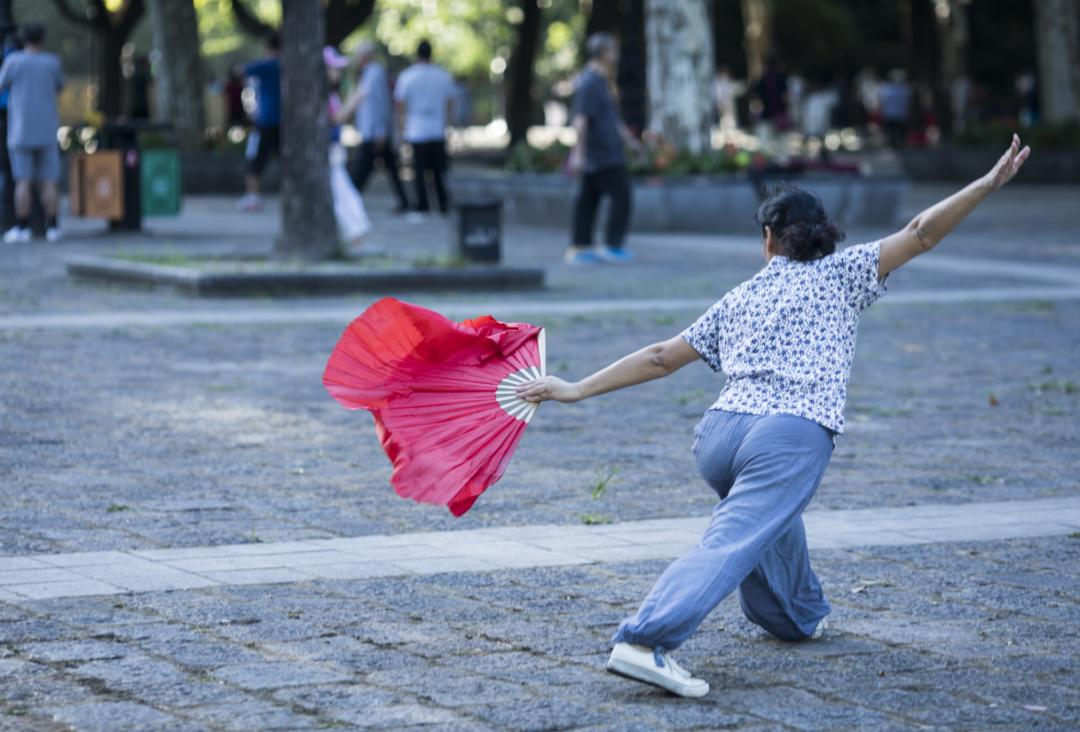 胆经每天敲一敲,胆经一敲就疼