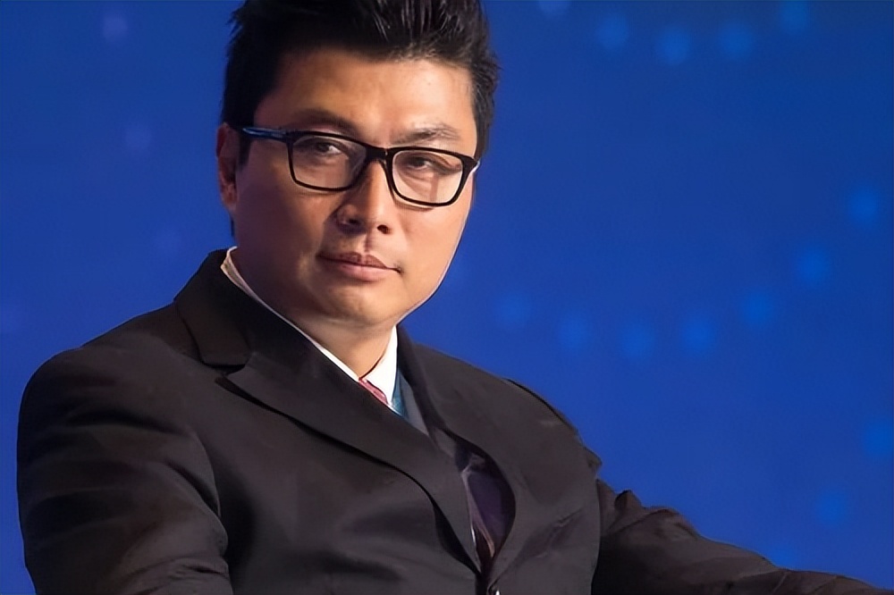 顺丰老总王卫的个人简历,顺丰王卫为何把员工外包