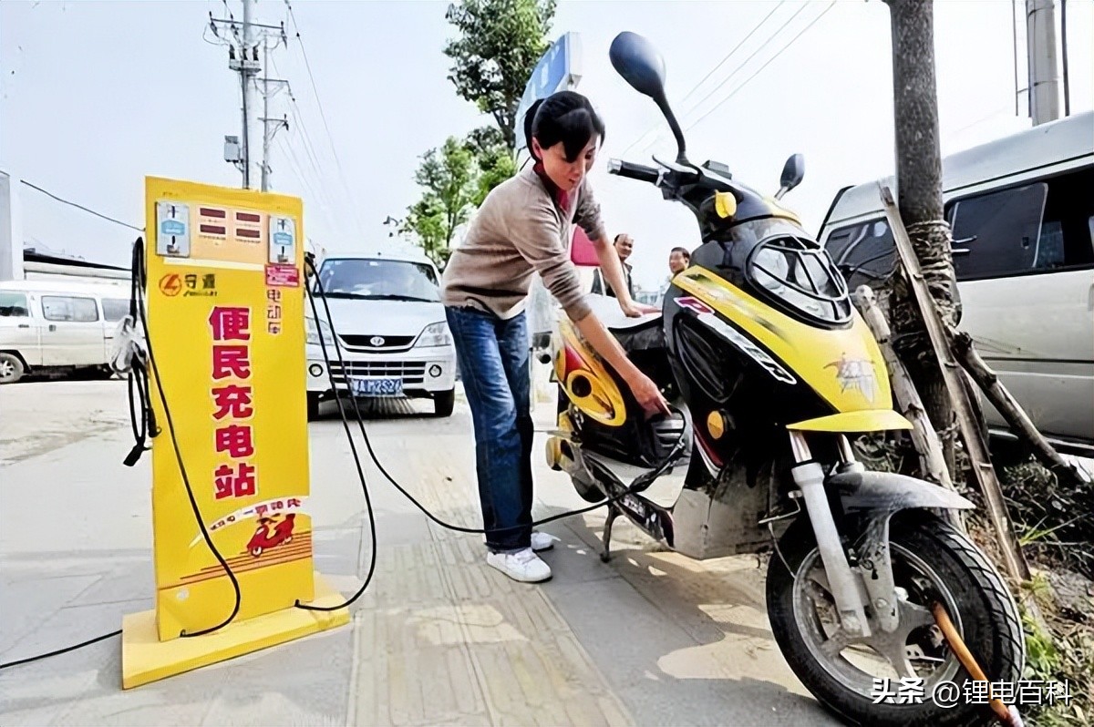雅迪电动车电池半年不耐用了,电动车电池用了半年里程减半