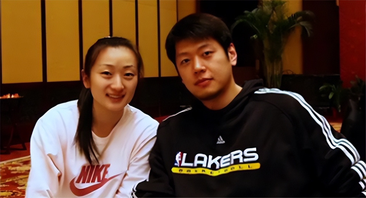 “亚洲蝶后”周雅菲：嫁给CBA二婚男，如今儿女双全堪称人生赢家