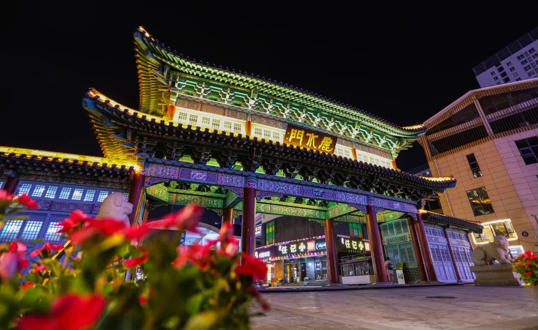 杩欐潯璺彲浠ヤ竴鐩磋蛋涓嬪幓,浠庢鍙互鍝佸皾浜洪棿鐑熺伀