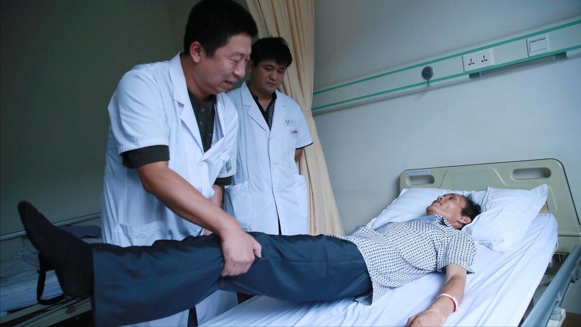 脊柱炎被称为不死的癌症,强直性脊柱炎被称为不死的癌症