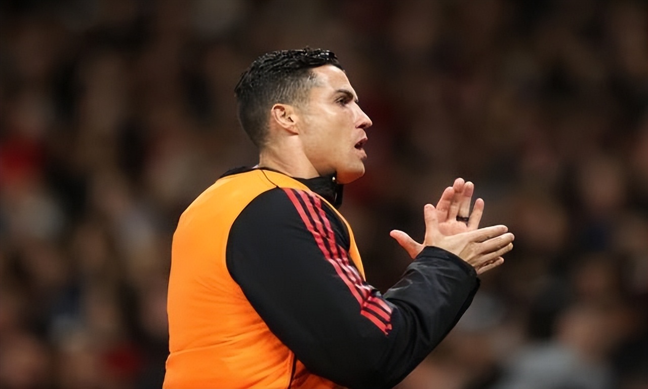 c罗打疯了距世界纪录只差1球,c罗很久没过人