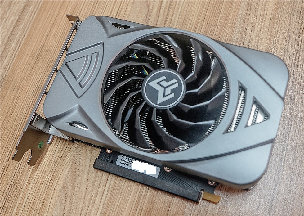 12600K+ROGZ690i+影驰3060+银欣LD03ITX机箱装机记