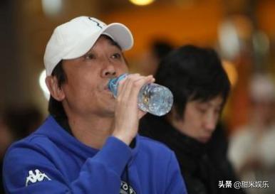 那英淘汰的实力歌手姚贝娜,那英为什么要给姚贝娜换歌