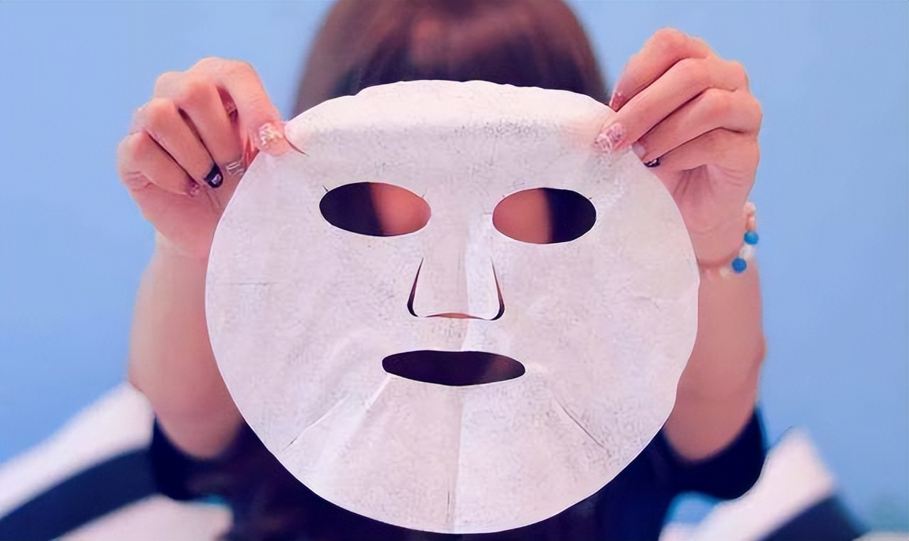 敷了面膜过敏严重会造成什么后果,敷了很多年的面膜突然过敏