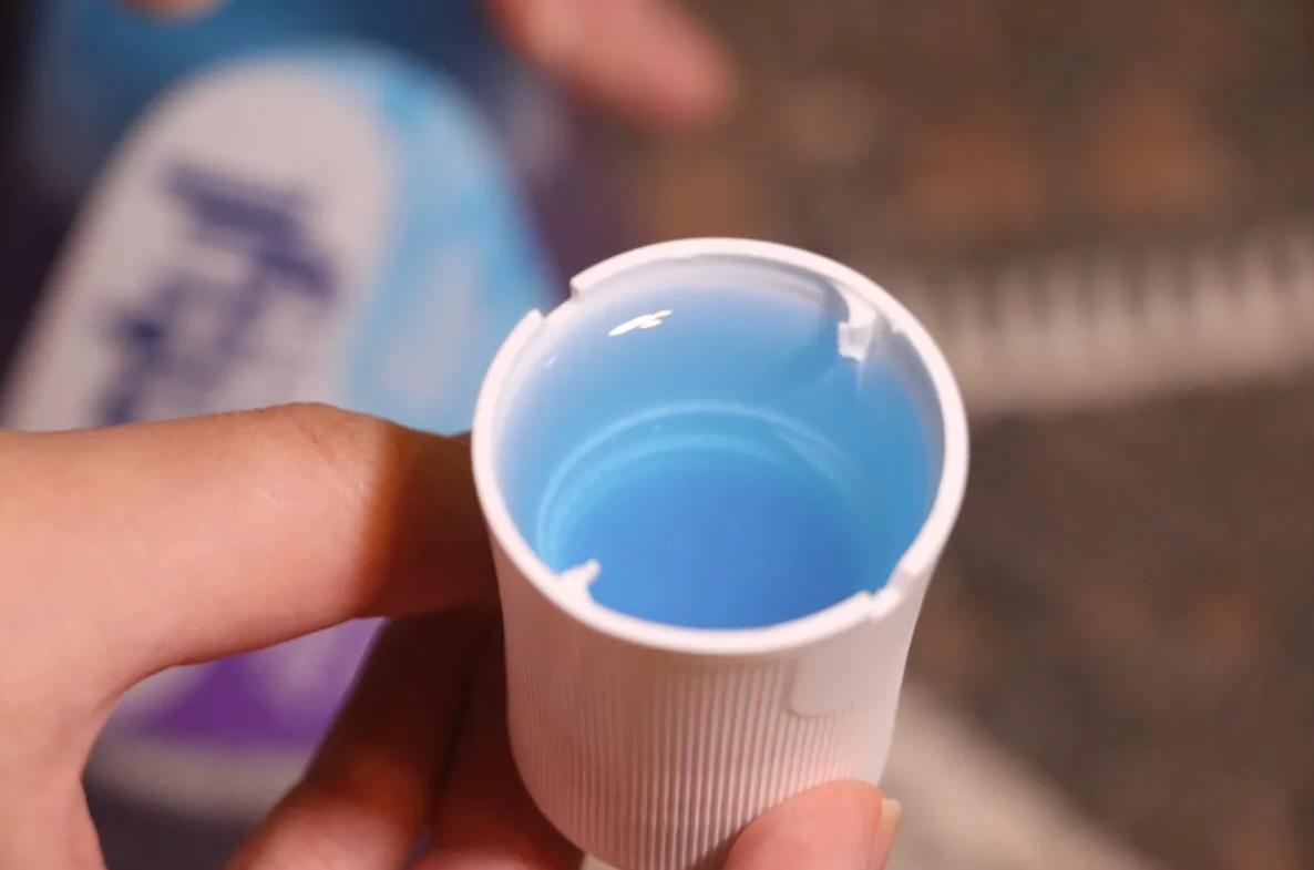 口腔溃疡含维c特别疼,口腔溃疡可以同时吃维b2和维c吗