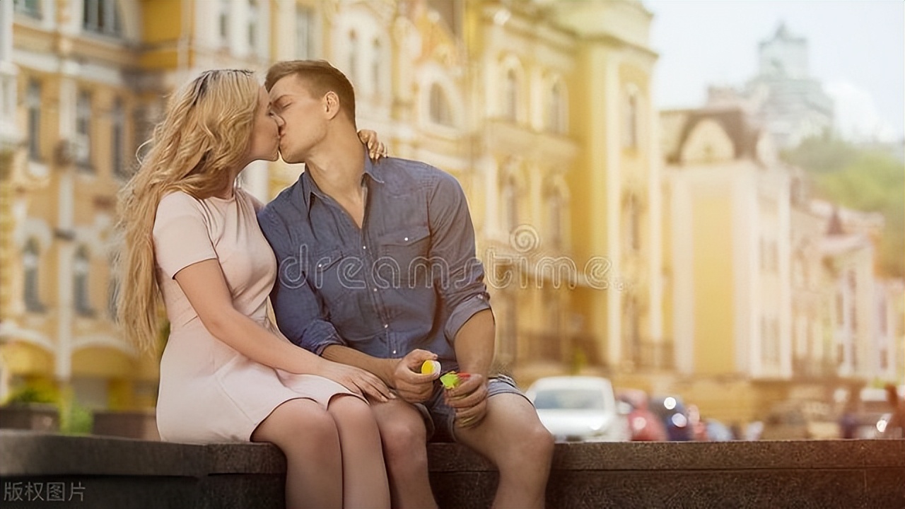 得知前男友有了新女友是什么感受,前女友有了新男友是什么感觉