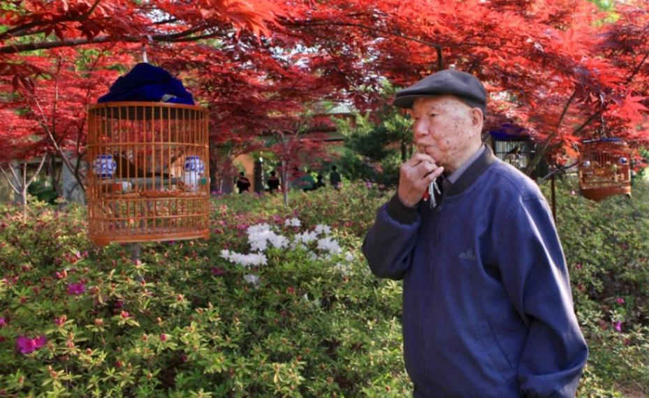 解决抑郁疾病科幻画,绘画治愈抑郁案例