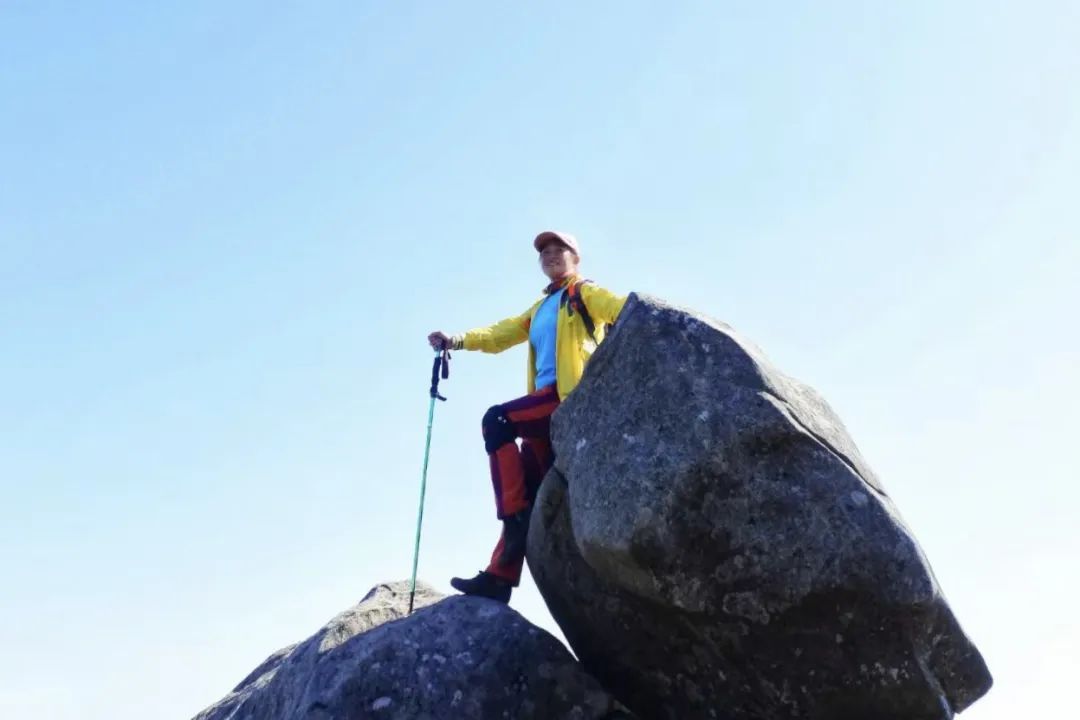 赚钱越来越难怎么提高自己的收入,上班赚不到钱该怎么赚钱