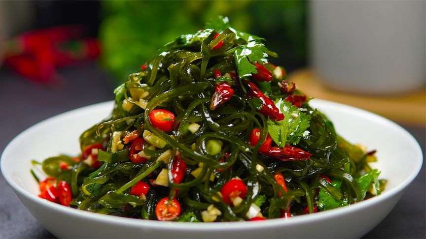 中老年人补钙喝牛奶好还是奶粉好,中老年人补钙还是喝牛奶