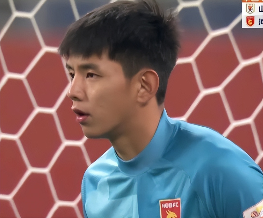 撞脸李现小男孩原视频,撞脸李现的萌娃